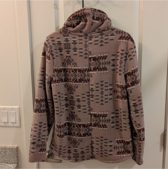 Avalanche Aztec Print Sherpa Lined Fleece - Picture 2 of 10